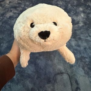 SEAL PLUSH